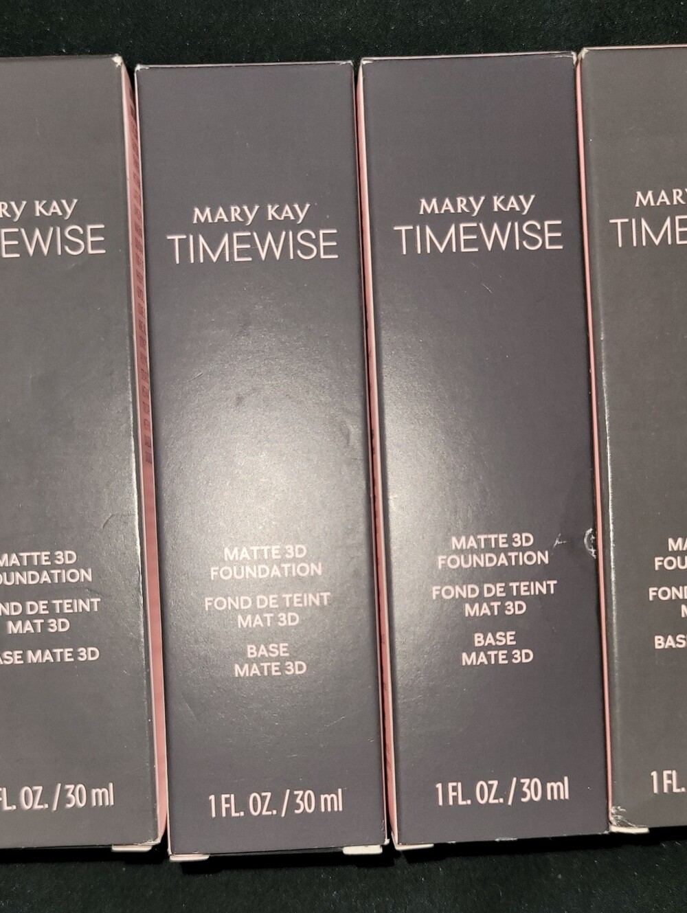 Mary Kay TimeWise Matte 3D Foundation - Bronze W 110 (DISCONTINUED)